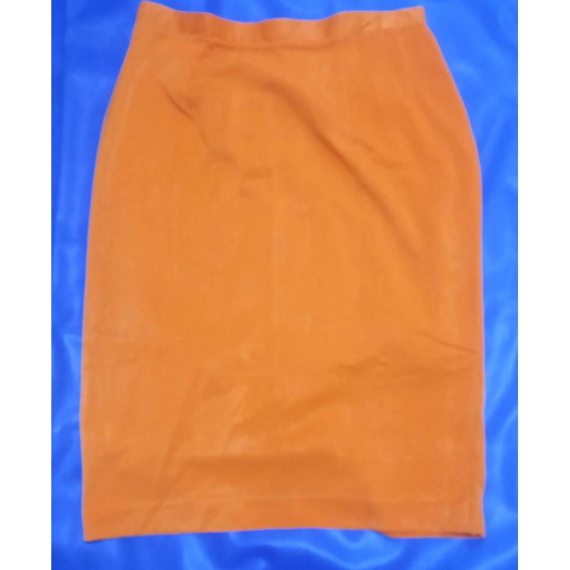 Preloved Rok Orange