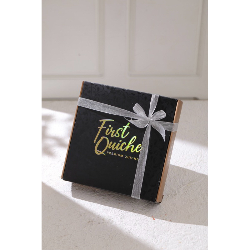 

Quiche Vegetarian Savory Mini Hampers