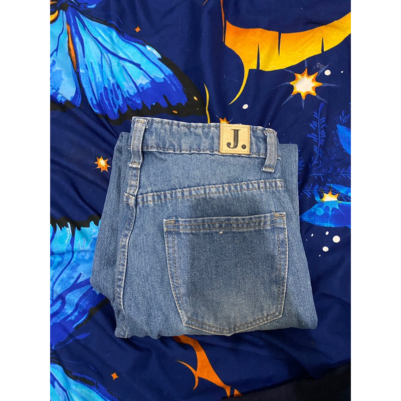 Preloved Celana Jeans Wanita Jiniso