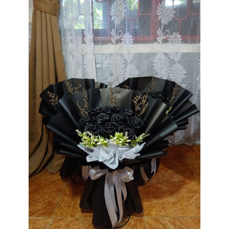 

BUKET BUNGA PITA SATIN GLITTER 10 TANGKAI