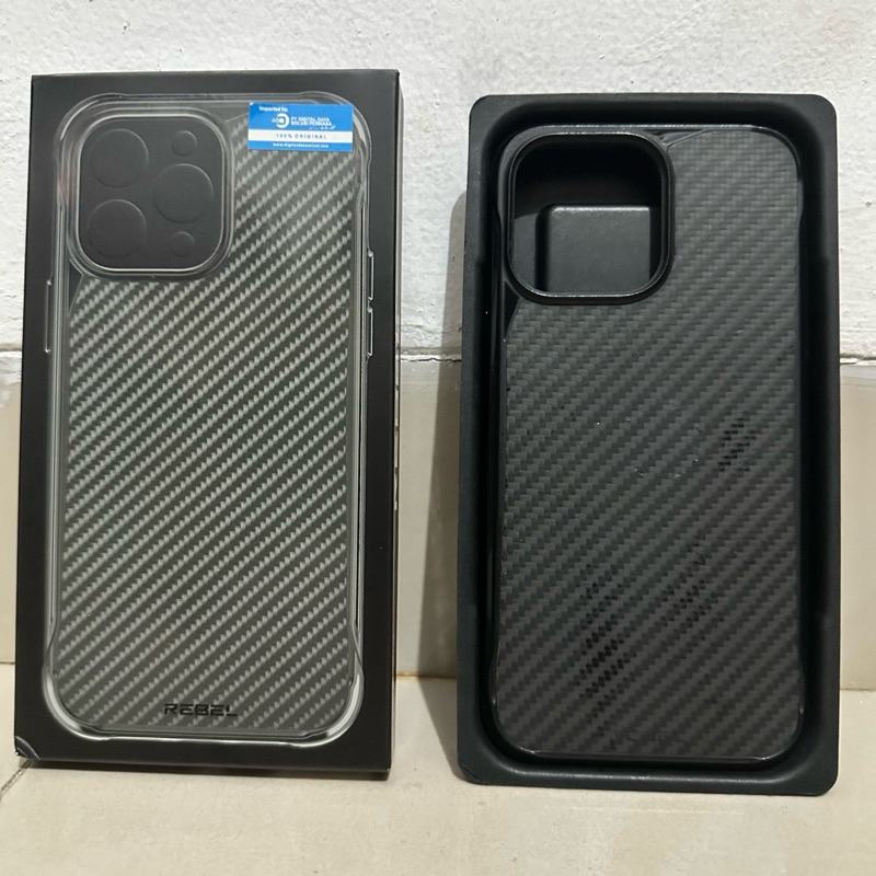 Phone Rebel Case iphone 14 pro max preloved