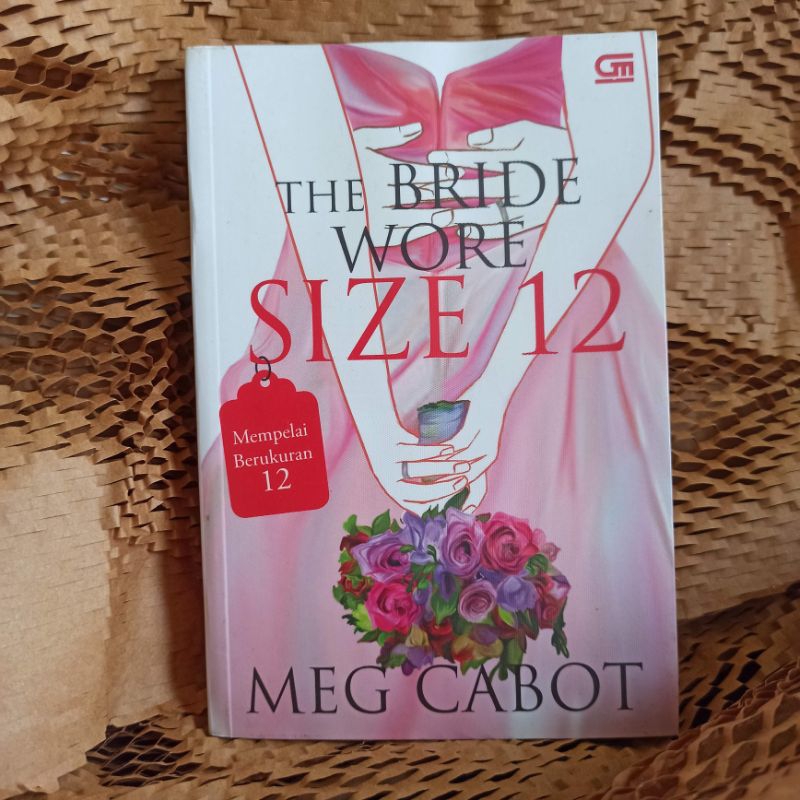 [Preloved] The Bride Wore Size 12 - Meg Cabot