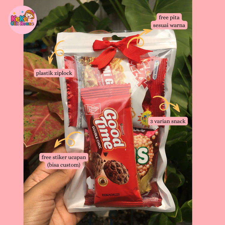 

Mini Gift Snack Tema Warna Merah / Set Hadiah Ulang Tahun / Set Hadiah Lebaran
