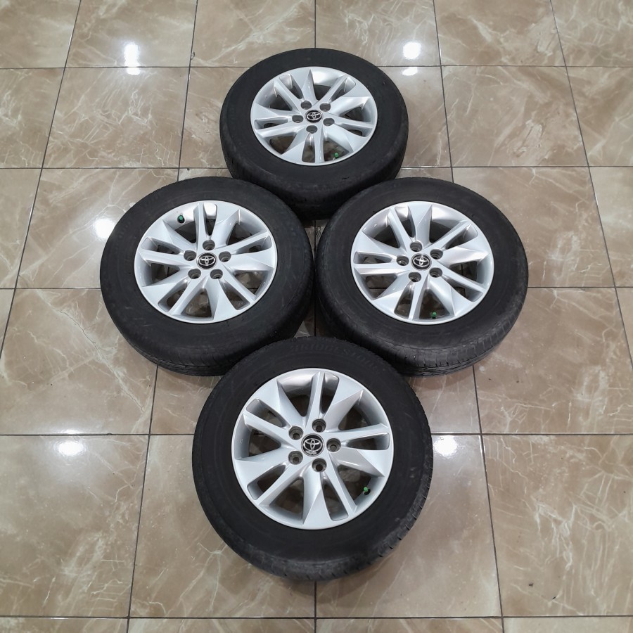 Velg Mobil Copotan Ori Innova Reborn Ring 16 x6 Offset 30 Baut 5x114,3 + Ban Bs 205/65 R16