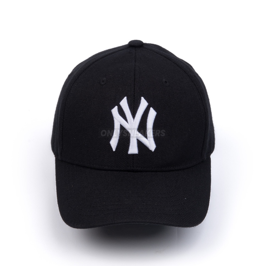 MLB NEW YORK YANKEES CLASSIC WHITE LOGO BLACK CAP