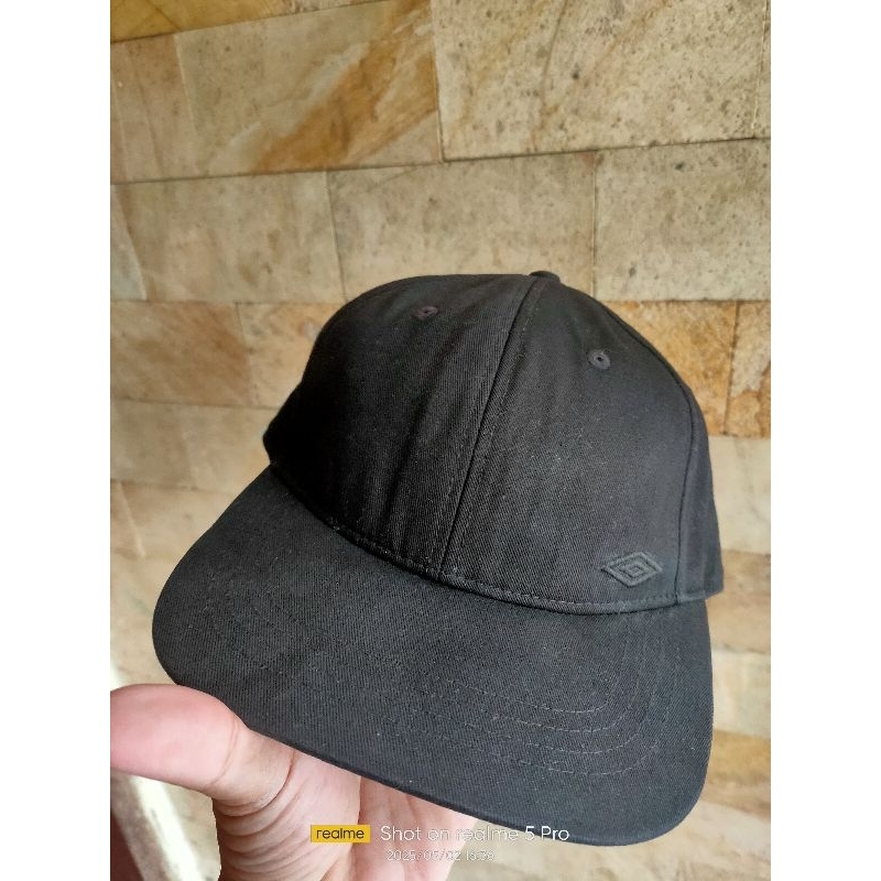 Topi UMBRO original fashion pria/wanita