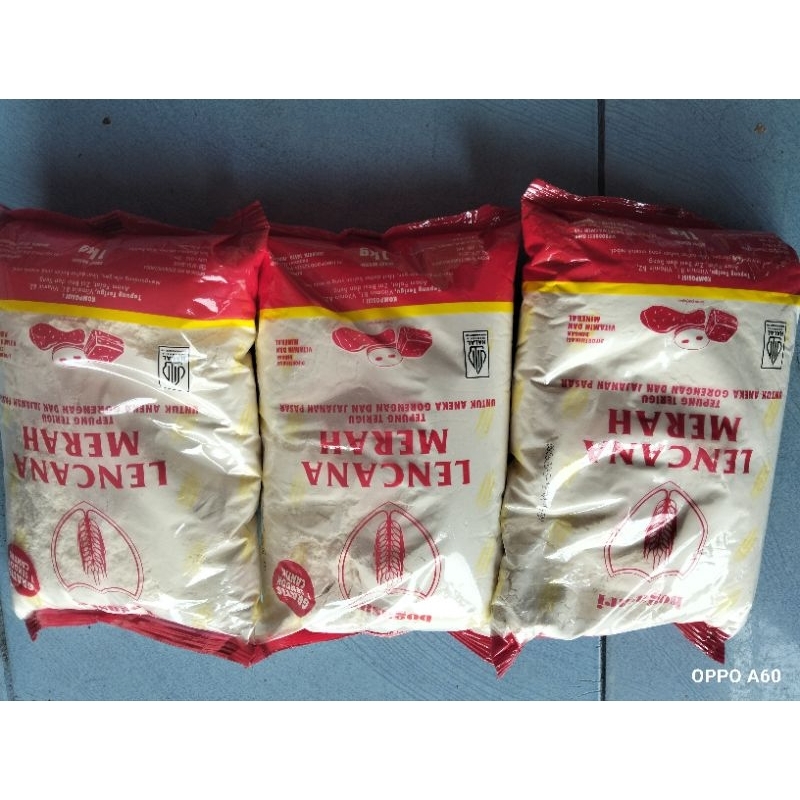 

tepung terigu lencana merah