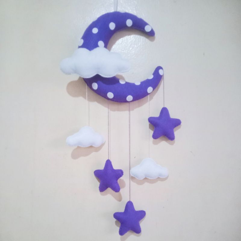 Twinzy craft / Hiasan dinding flanel / Bulan bintang ungu