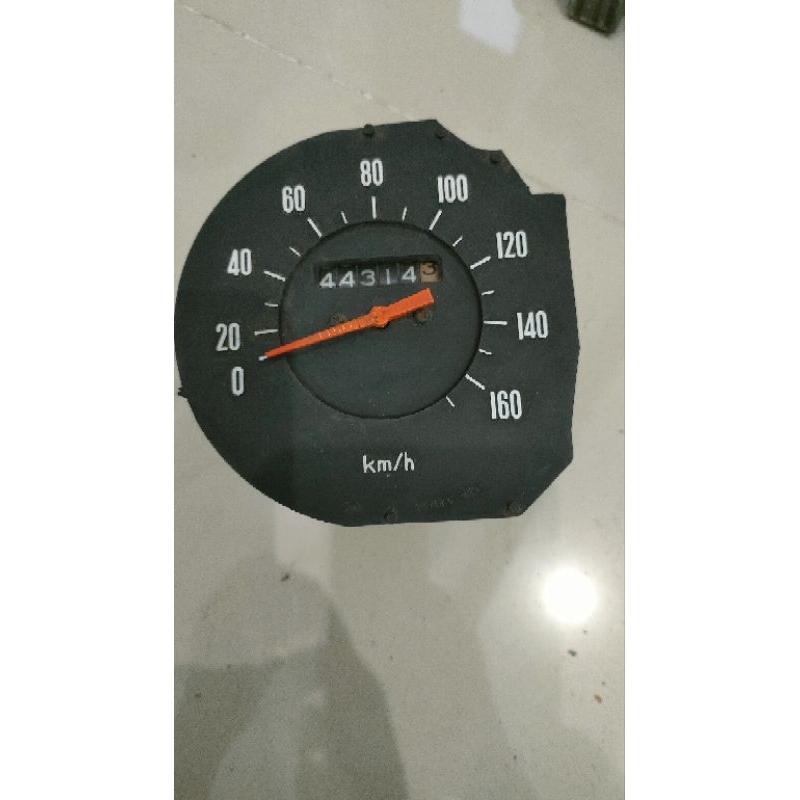 Penunjuk Kecepatan (Speedometer) Corolla Corolla Betawi (KE 20) Tahun 1973/1974