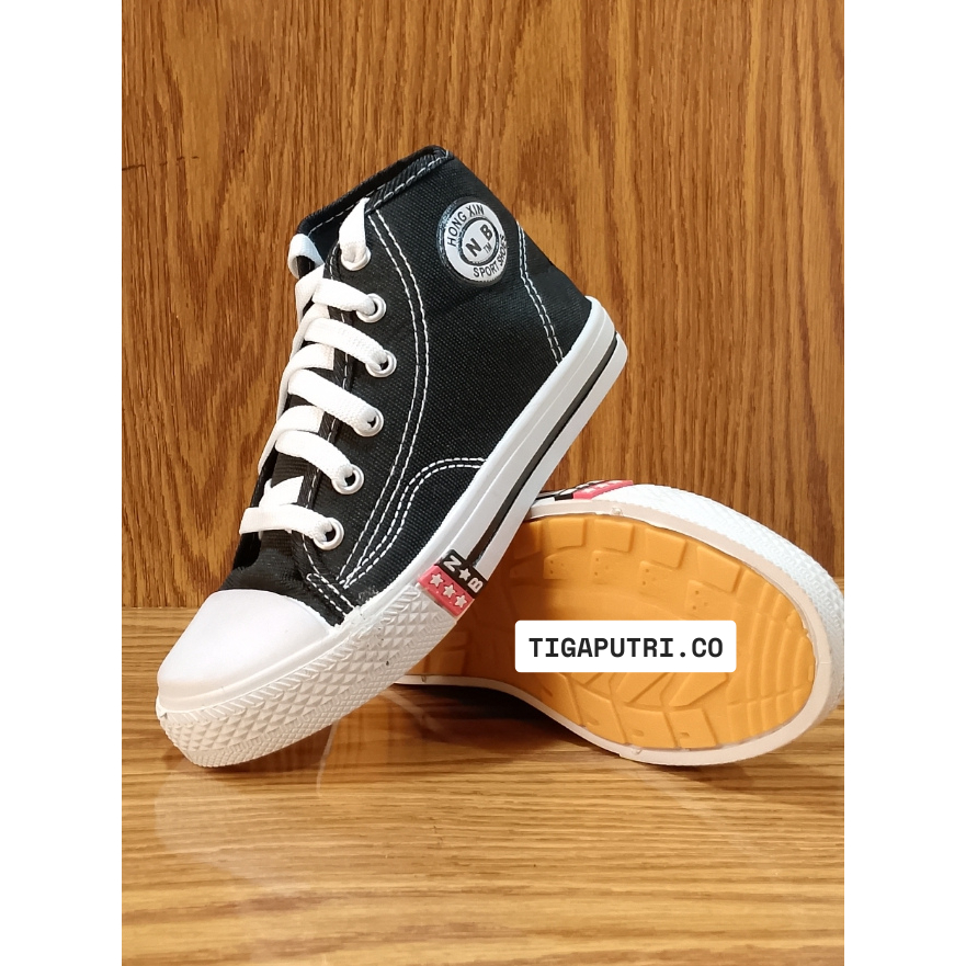 Sepatu Sekolah Anak Laki Laki dan Perempuan Model Boot High Cut NB Warna Hitam dengan Sol Karet Kuni