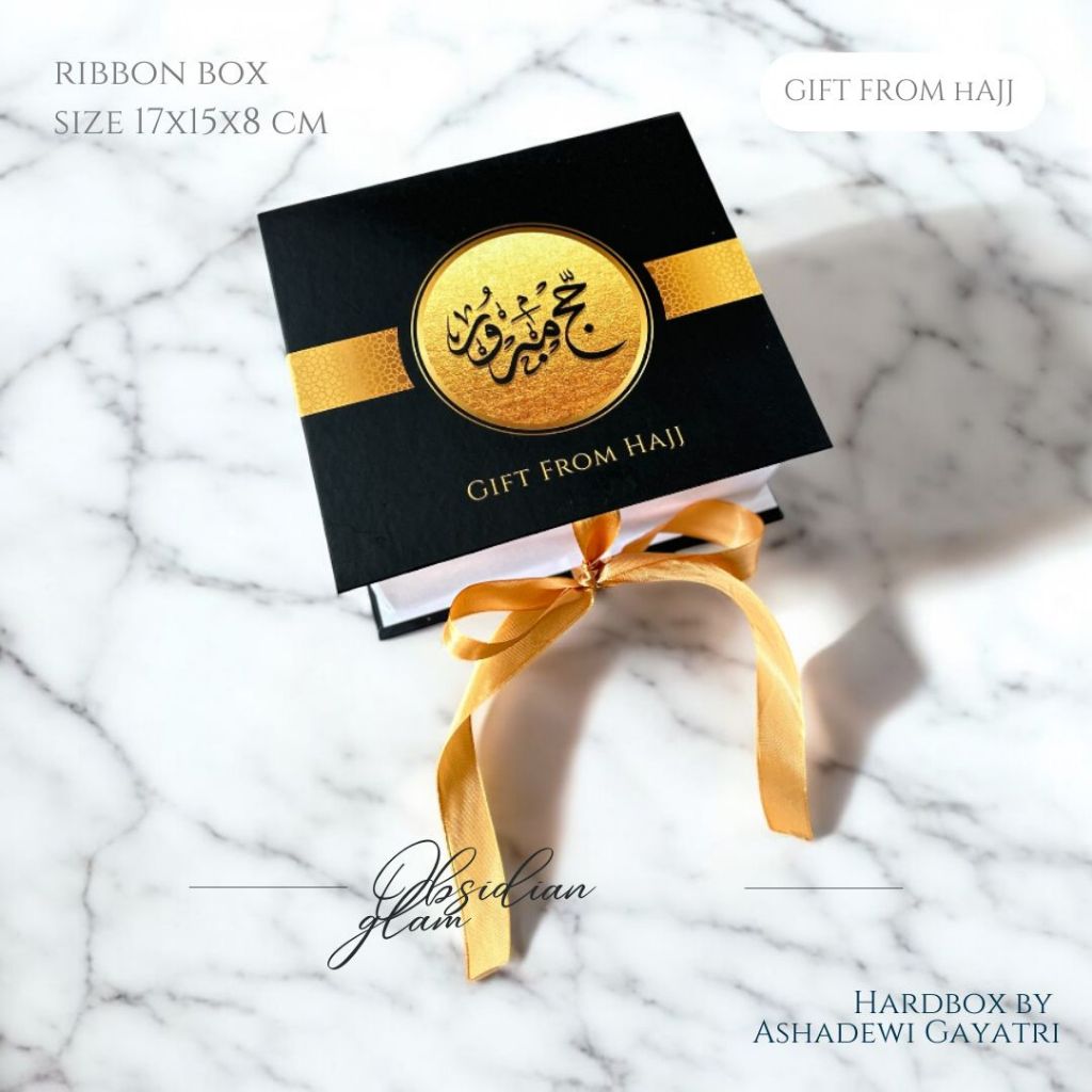 

HARDBOX BY ASHADEWI - HAJI & UMROH - OBSIDIAN GLAM - GIFT FROM HAJJ (17X15X8 CM) / OLEH - OLEH HAJI