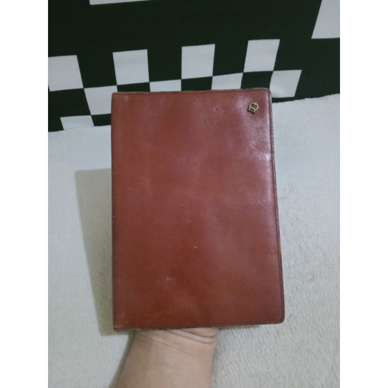 Dompet Password Aigner Vintage Original Second