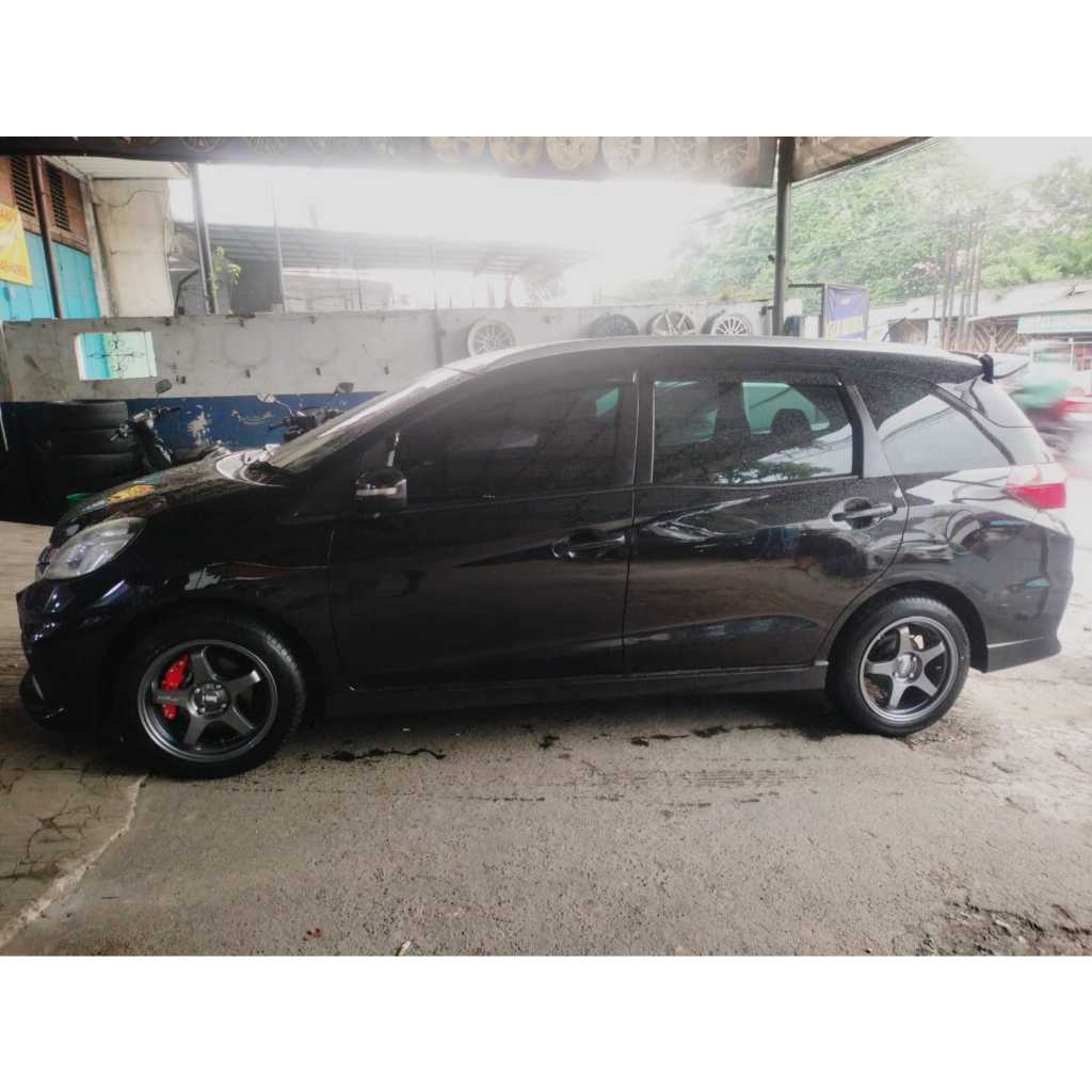 PAKET VELG PLUS BAN ACCELER 205 55 R16 UNTUK MOBILIO USE VELG HSR KAILOLO RING 16