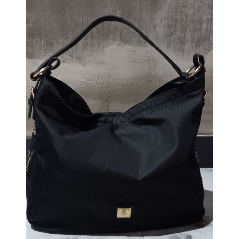 preloved hobo nilon sisley