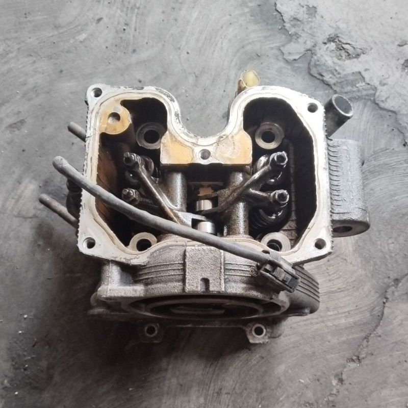 head cylinder vixion new 2013- 2015 1PA