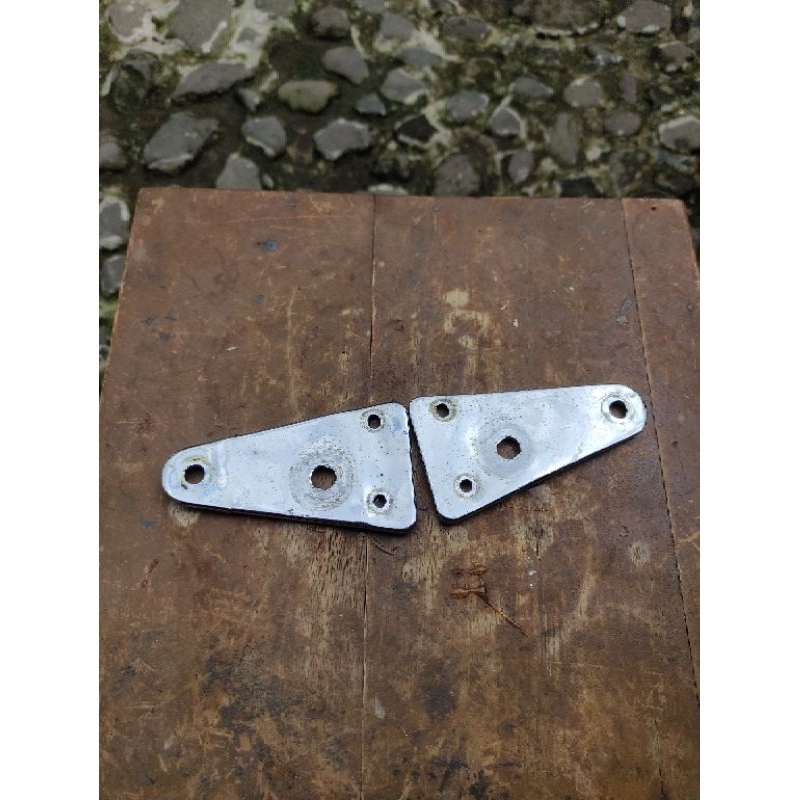 breket kupingan lampu depan megapro lama megapro primus ori