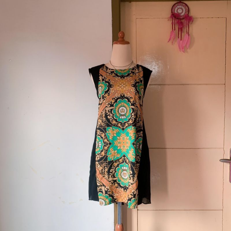 PLASTIC ISLAND Black Mini Dress