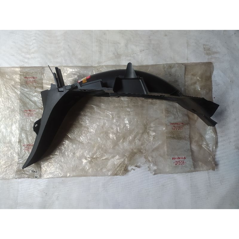 Spakbor belakang Honda KARISMA X 125 original baru AHM 80100-KPH720