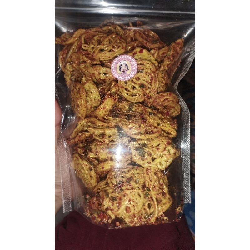 

seblak kering/kerupuk mie/pedas gurih