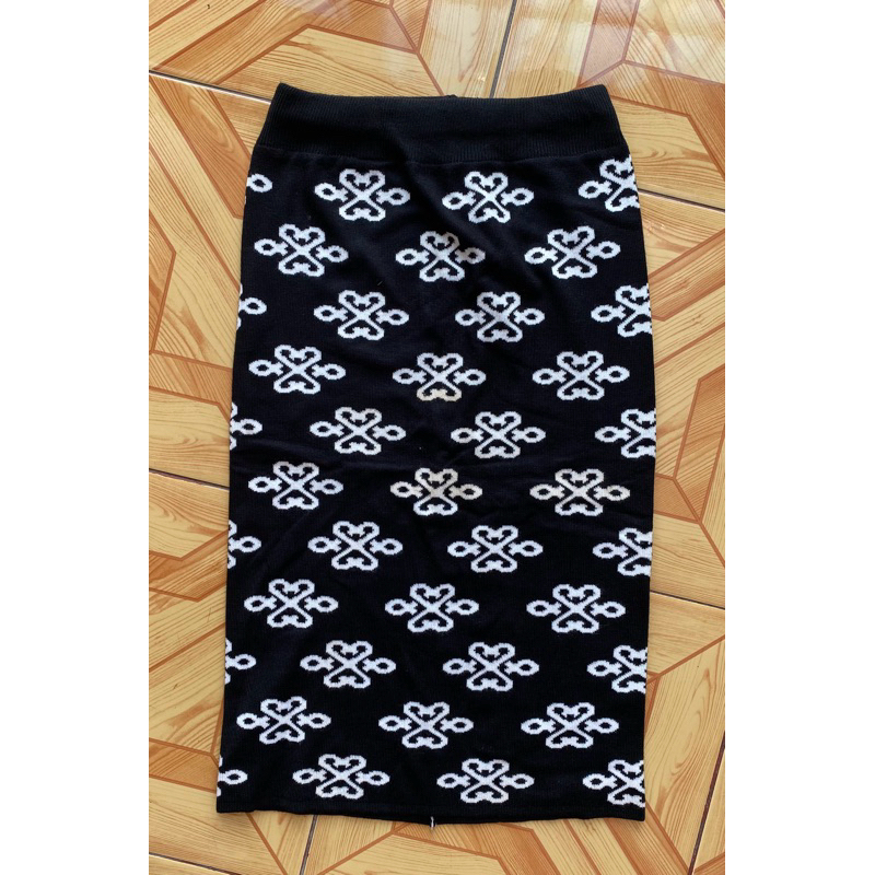 Preloved Rok Span