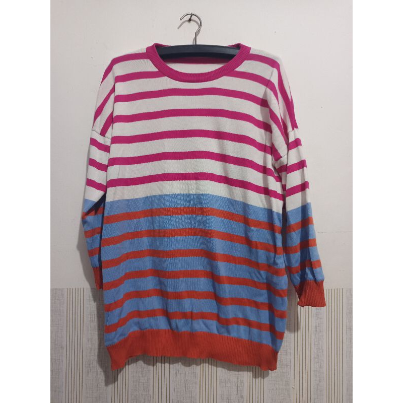 sweater stripe magenta