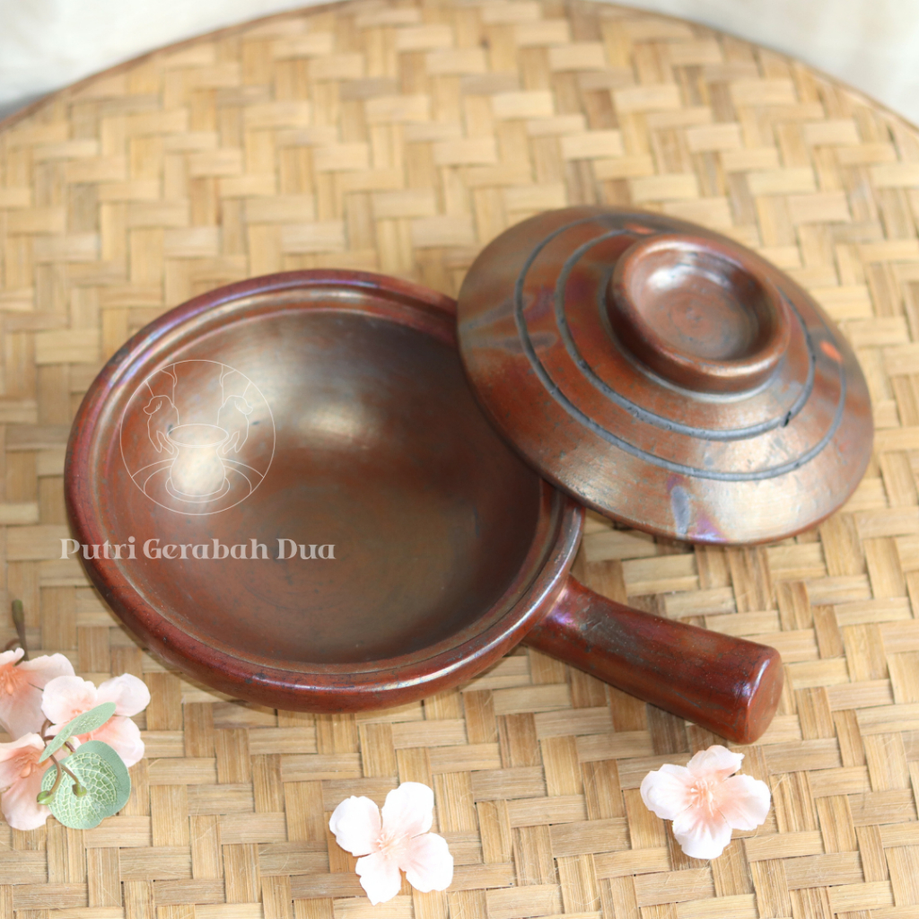 Hot Plate Gerabah / Hot Plate Tanah Liat (Bergagang)