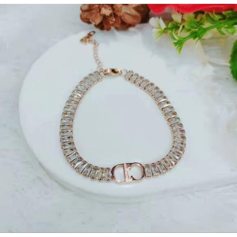 Gelang titanium anti karat CD permata putih