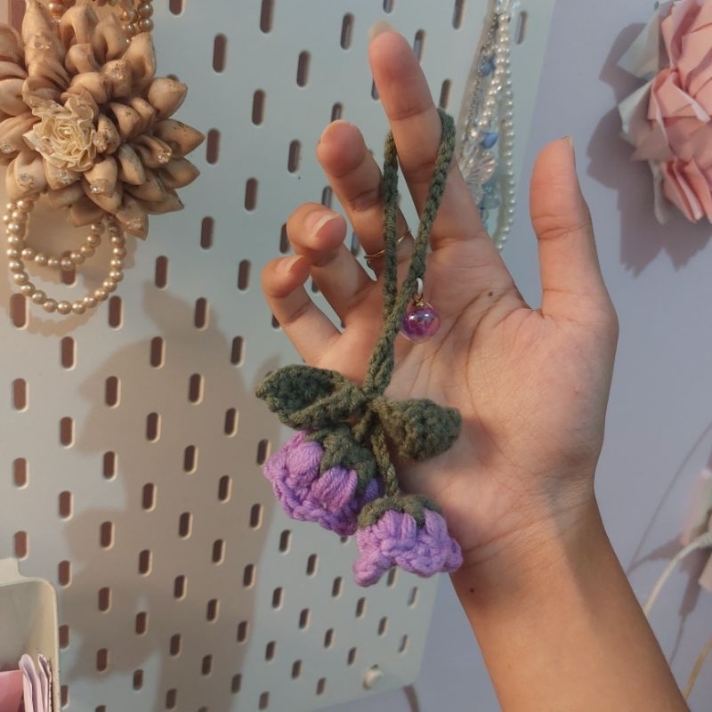 keychain lily of the valley crochet