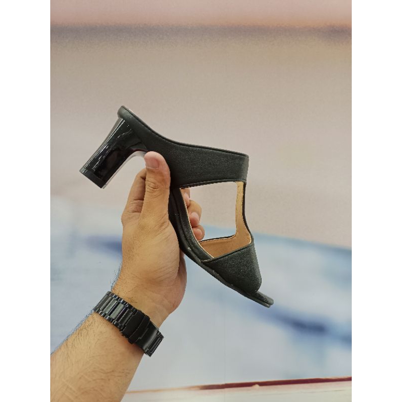 SANDAL WANITA LAVIOLA