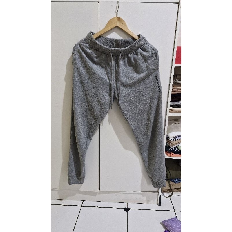 celana panjang jogging American jeans S