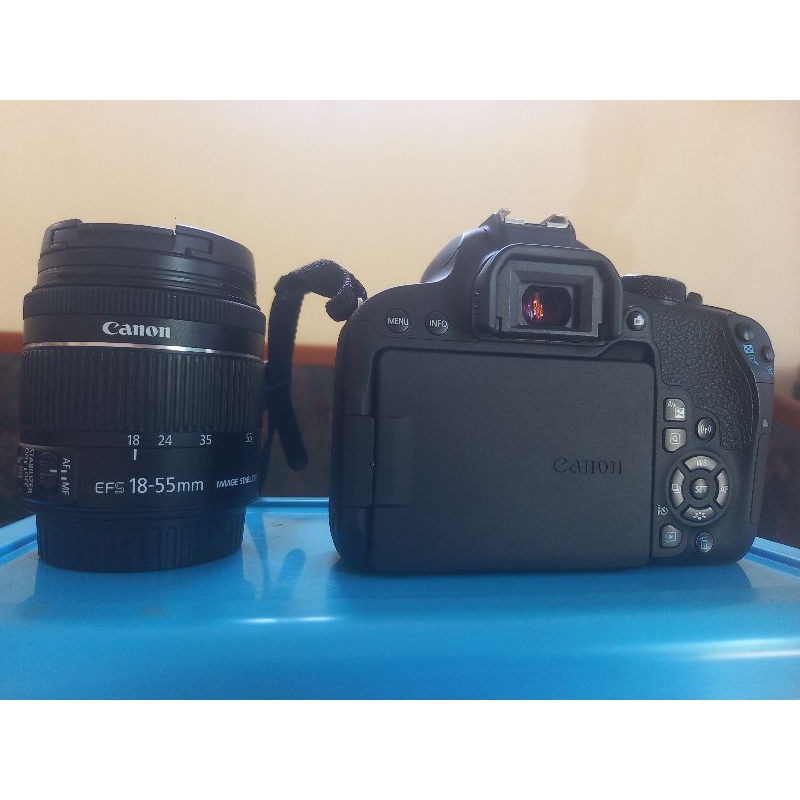 CANON 800D SECOND BAGUS