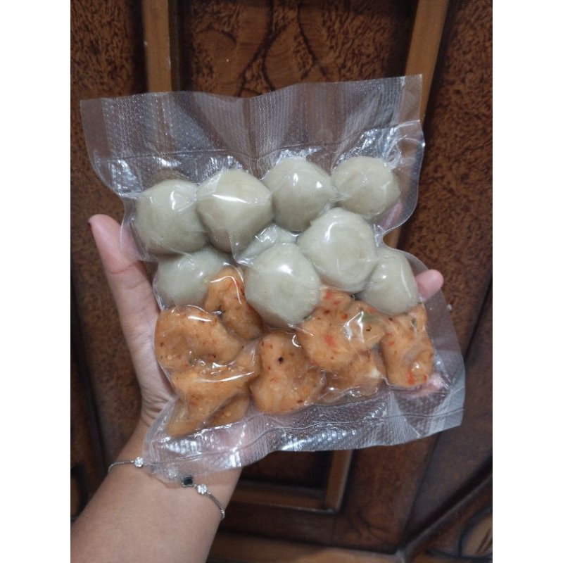 

Cilok Mix Cirawit kemasan vacum 20biji