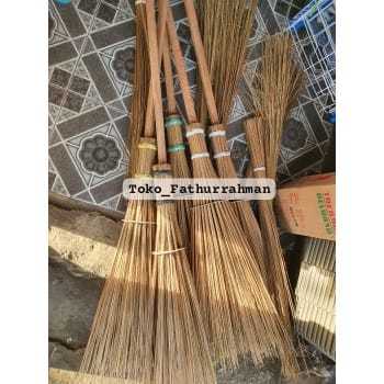 Sapu Lidi Gagang Panjang Halaman/ Sapu Lidi Taman Gagang / Sapu Lidi Taman Besar/ Sapu Lidi Jumbo