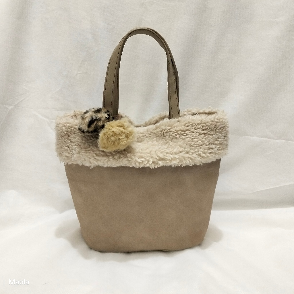 [Preloved] Feroux Mini Tote Bag Fluffy