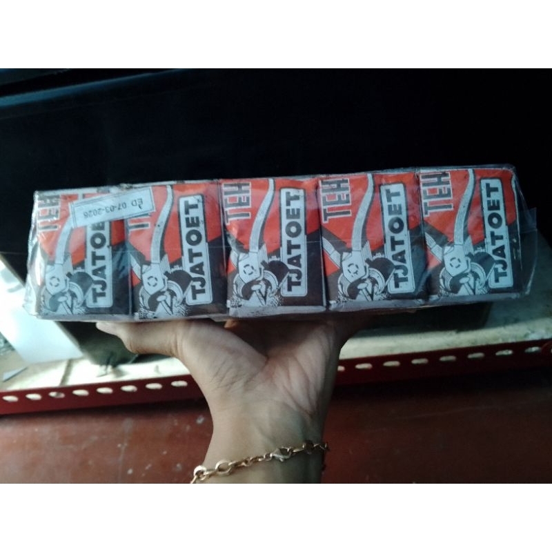 

Tjatoet Merah 40 Gr