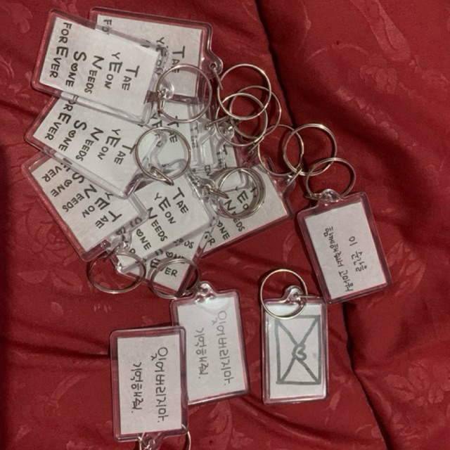 Taeyeon The Tense Confetti keyring