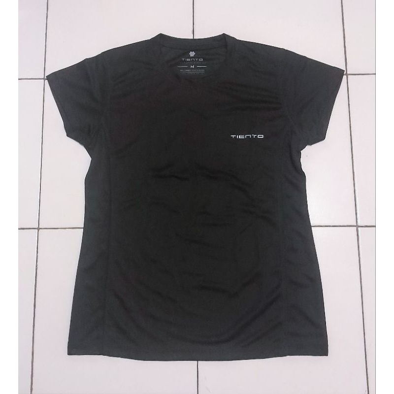 Kaos Running Sport TIENTO Original Women (Preloved/Mulus)