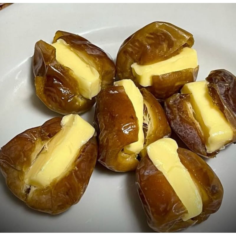 

Kurma Almond Keju Butter