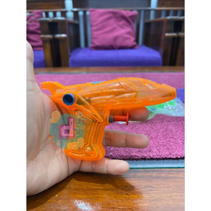 Mainan Pistol Air / Pistol Mainan