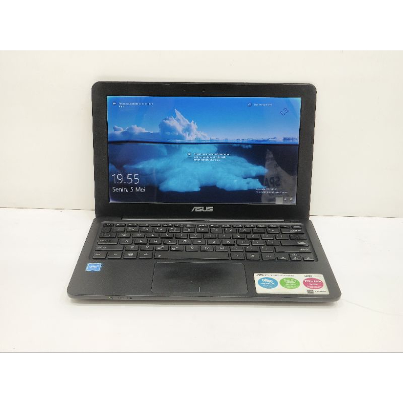notebook asus e202sa