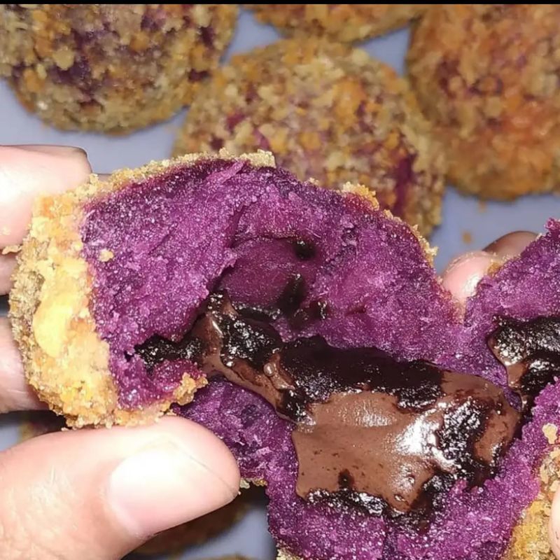 

Ubi Ungu Crispy Isi Coklat Lumer | Bola Ubi Ungu Frozen | Camilan Manis Kekinian