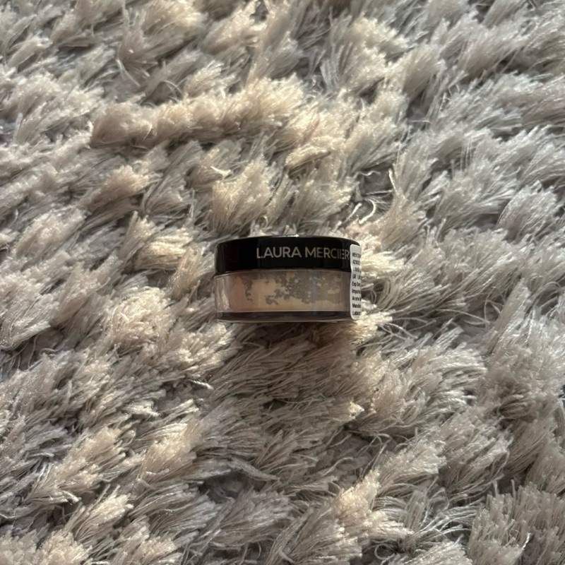 Laura Mercier Translucent Loose Setting Powder sample size 2gr
