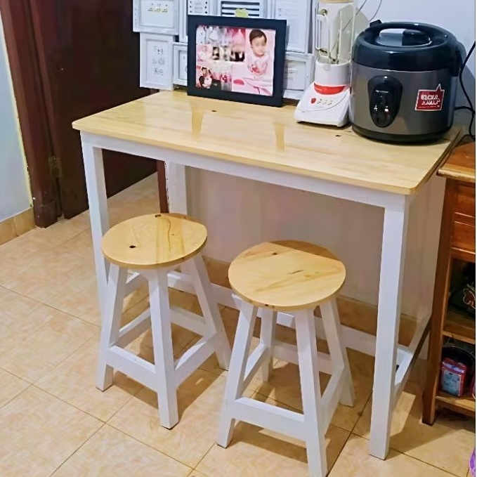 Meja makan + 2 kursi bulat kayu jati Belanda