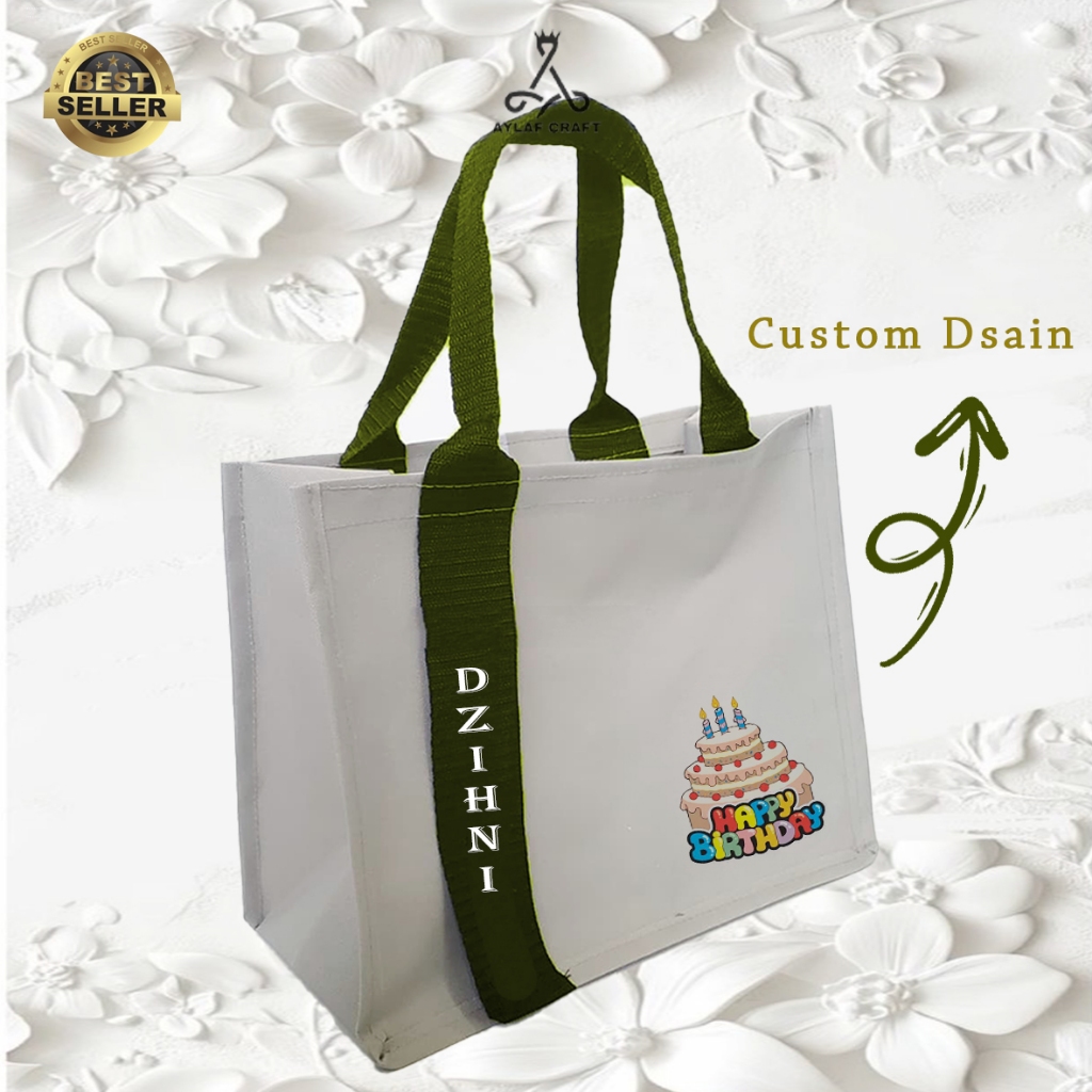 

PREMIUM MODEL LENA BAG Sovenir pernikahan Tas Ultah Murah Bisa Custom Tema Cewek Cowok, Foto, Nama