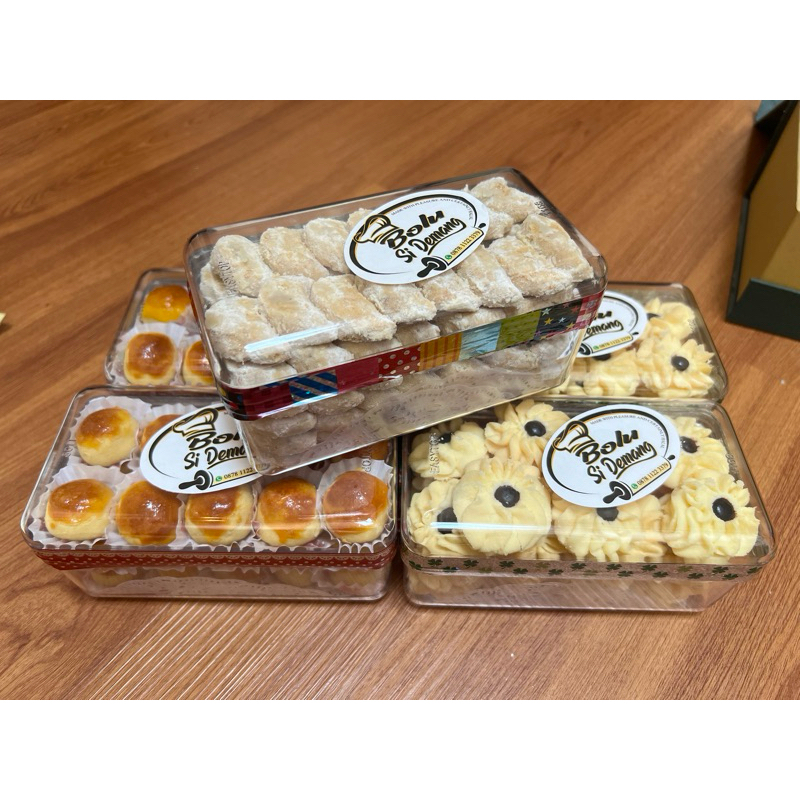 

Kue Putri Salju Premium / Kue kering / Putri Salju / Home Made Si Demang