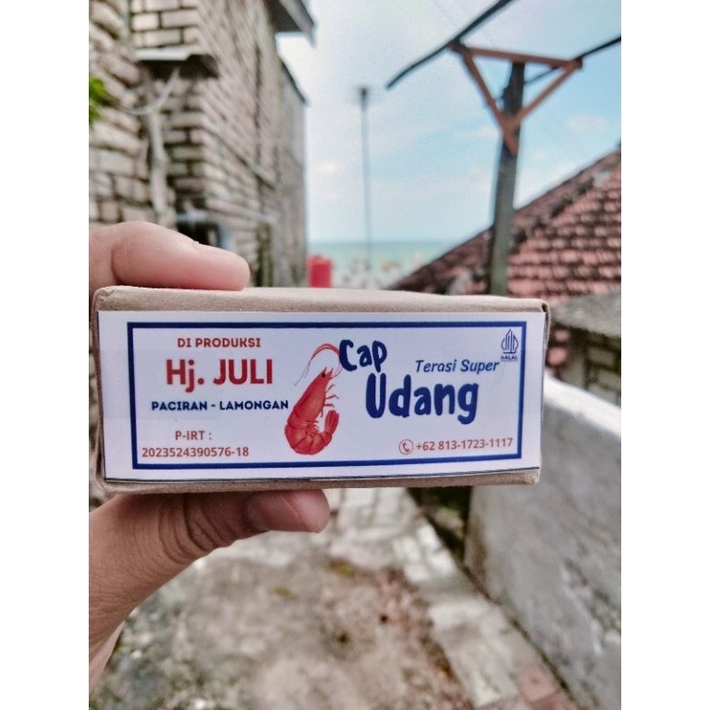 

Terasi Udang Hj. JULI asli Paciran 1 Pack (isi 10 pcs)
