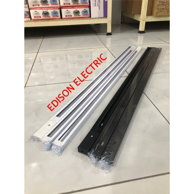 REL LAMPU SPOTLIGHT PANJANG 1M BLACK & WHITE