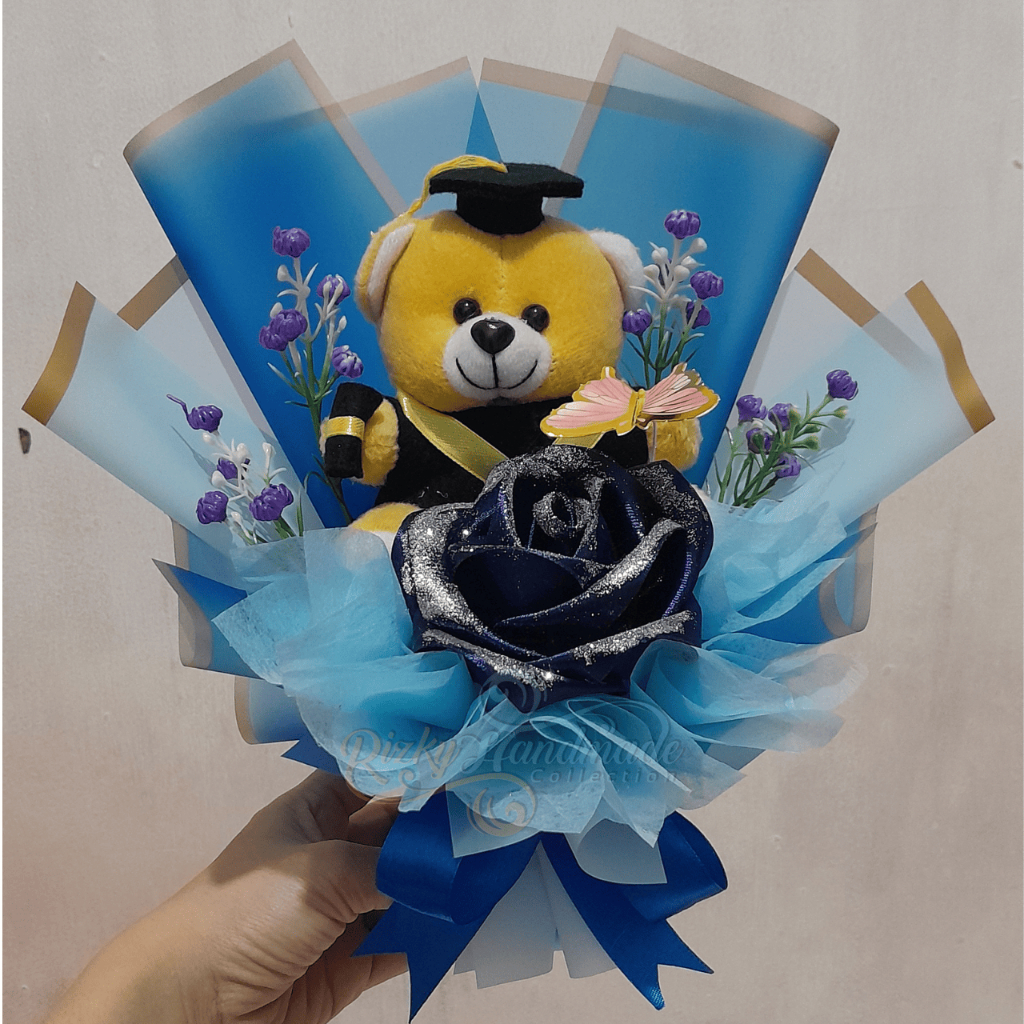 Buket Bunga Mini Wisuda Ukuran 25cm x 26 cm