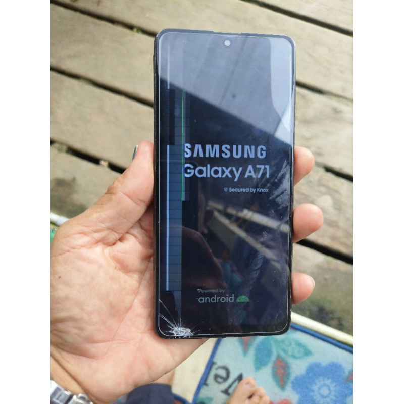 A71 RUSAK LAYAR