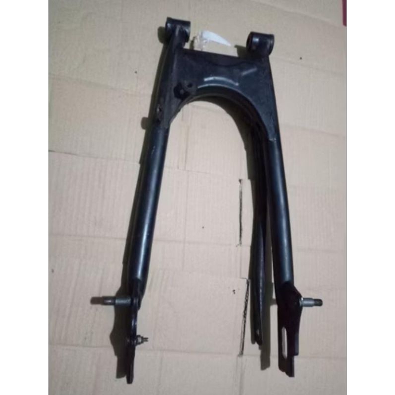 Swing Arm Thunder 125 Original Copotan